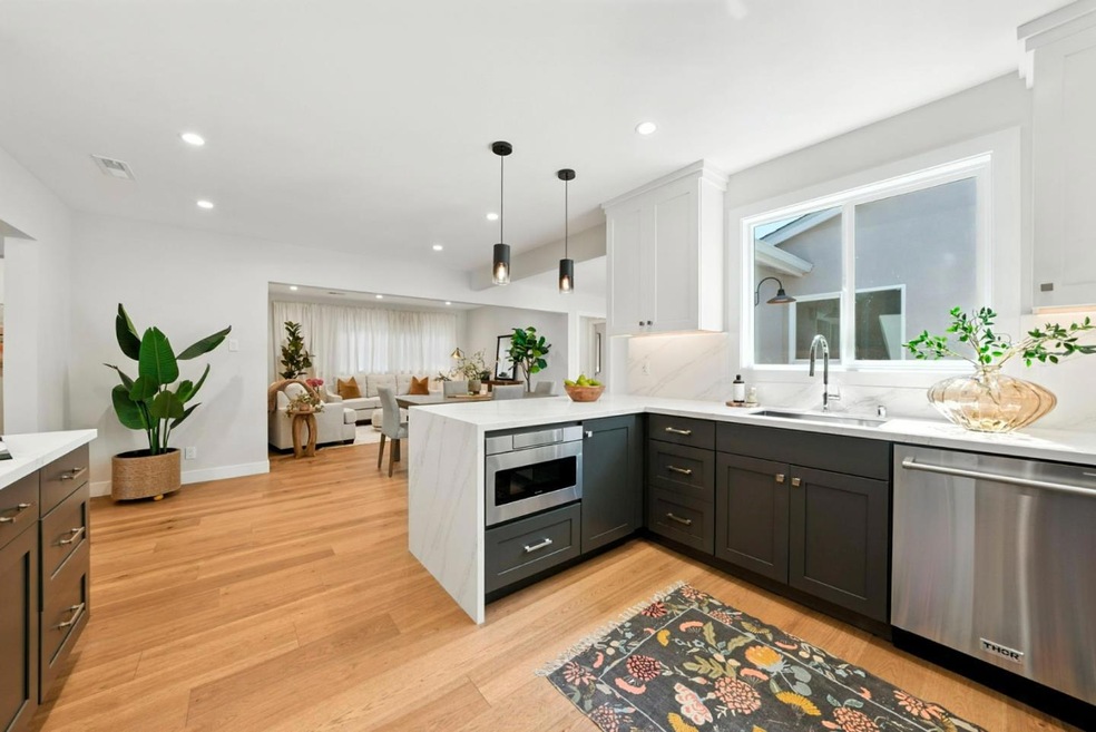 2810 Isabelle Ave, San Mateo, CA 94403 - photo 1