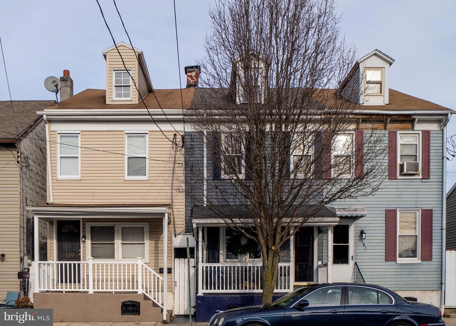 139 S 5th St, Columbia, PA 17512 - photo 1