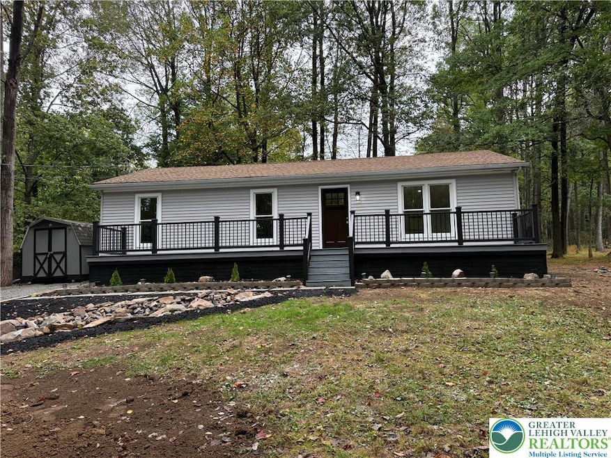 1405 Donalds Rd, Effort, PA 18330 - photo 1