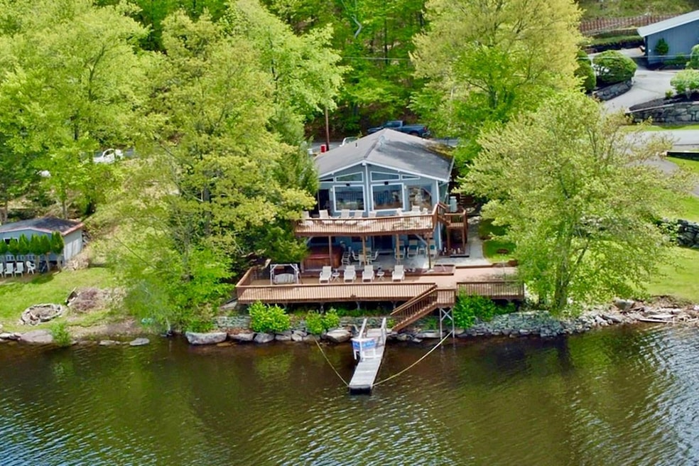 Pending $899,000