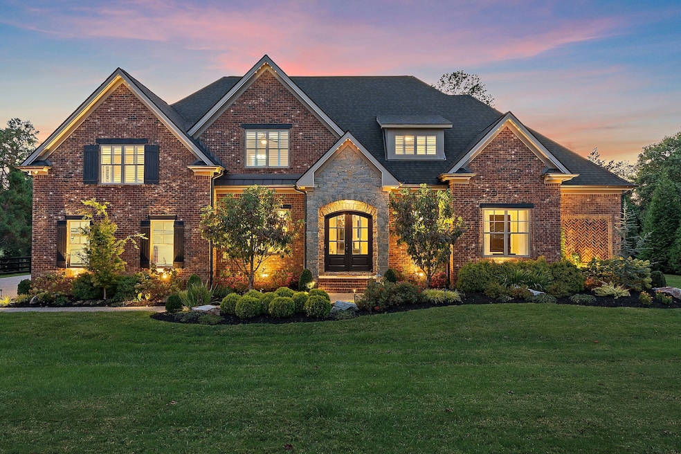 Under Contract $1,825,000 • Co-Listing Agent