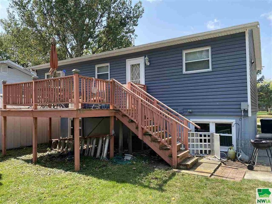 1405 3rd St, Onawa, IA 51040 - photo 1