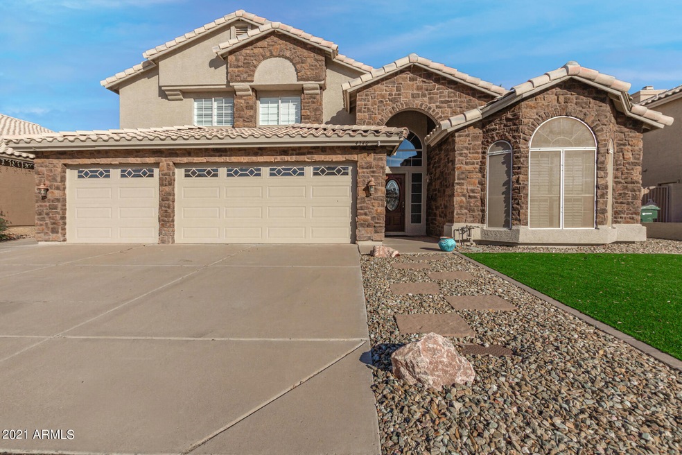 Sold $611,000 • Co-Listing Agent