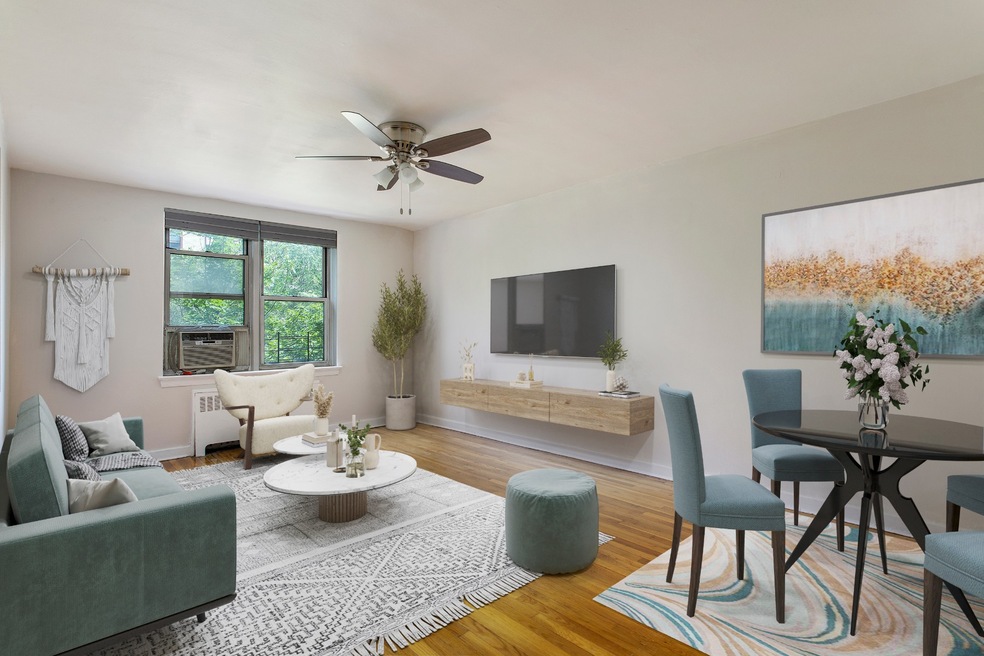 153 Bennett Ave unit 3 C, New York, NY 10040 - photo 1