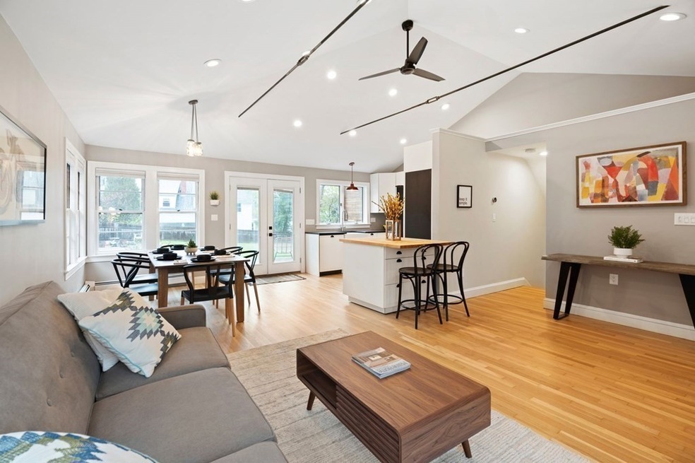 80 Redington St, Swampscott, MA 01907 - photo 1