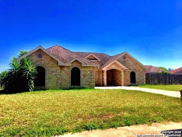 1900 Water Willow Dr, Weslaco, TX 78596 - photo 1