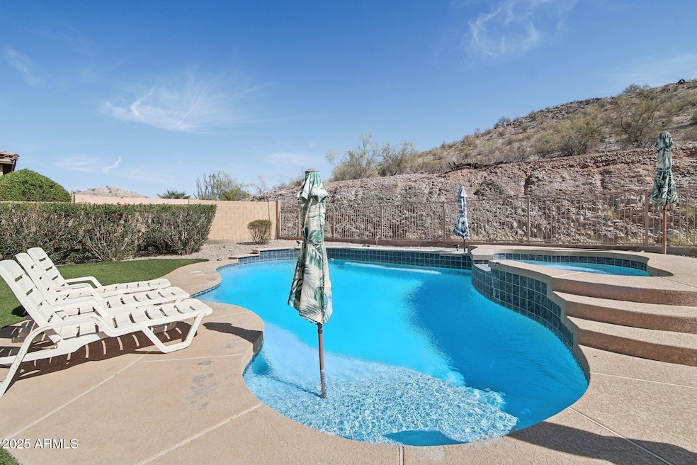 Pool/Spa Combo