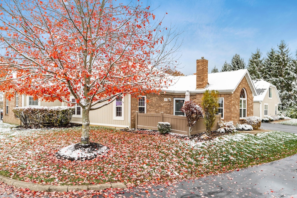 S_-_819_Windward_Way_-_001