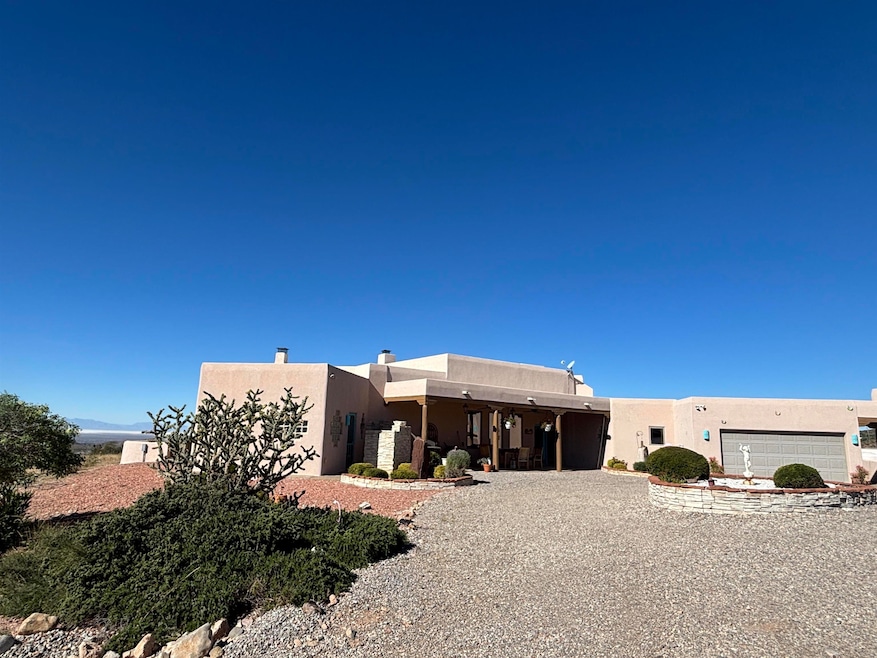 47 Highlonesome Rd, La Luz, NM 88337 - photo 1
