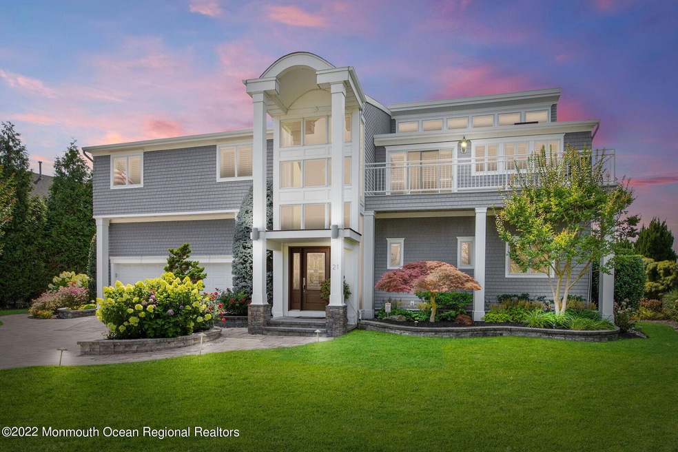 21 Spaulding Place, Monmouth Beach, NJ 07750 - photo 1