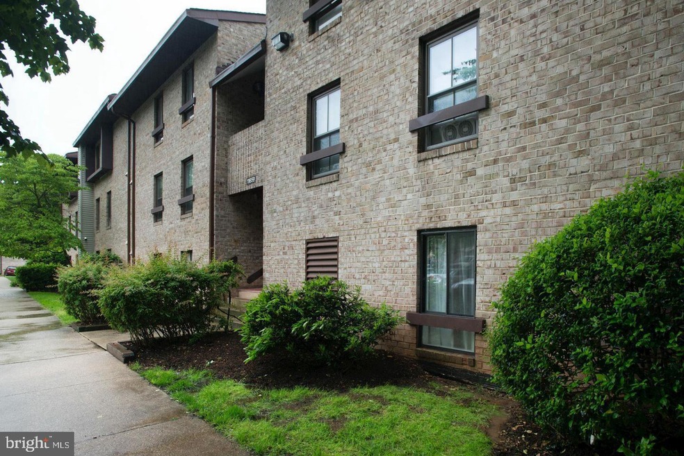 11659 Stoneview Square unit 21C, Reston, VA 20191 - photo 1
