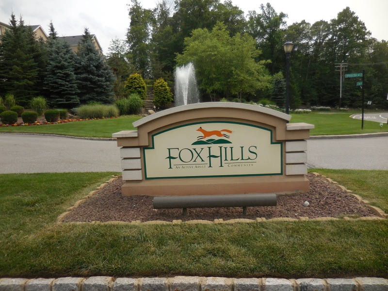 608 Cleveland Ln, Rockaway, NJ 07866 - photo 1