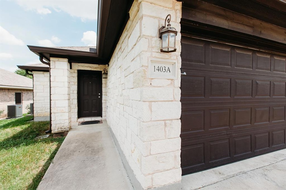1403 Bergin Ct unit A, Georgetown, TX 78626 - photo 1
