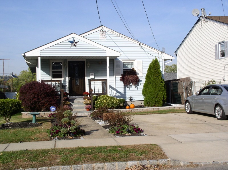 178 Clinton St, South Bound Brook, NJ 08880 - photo 1