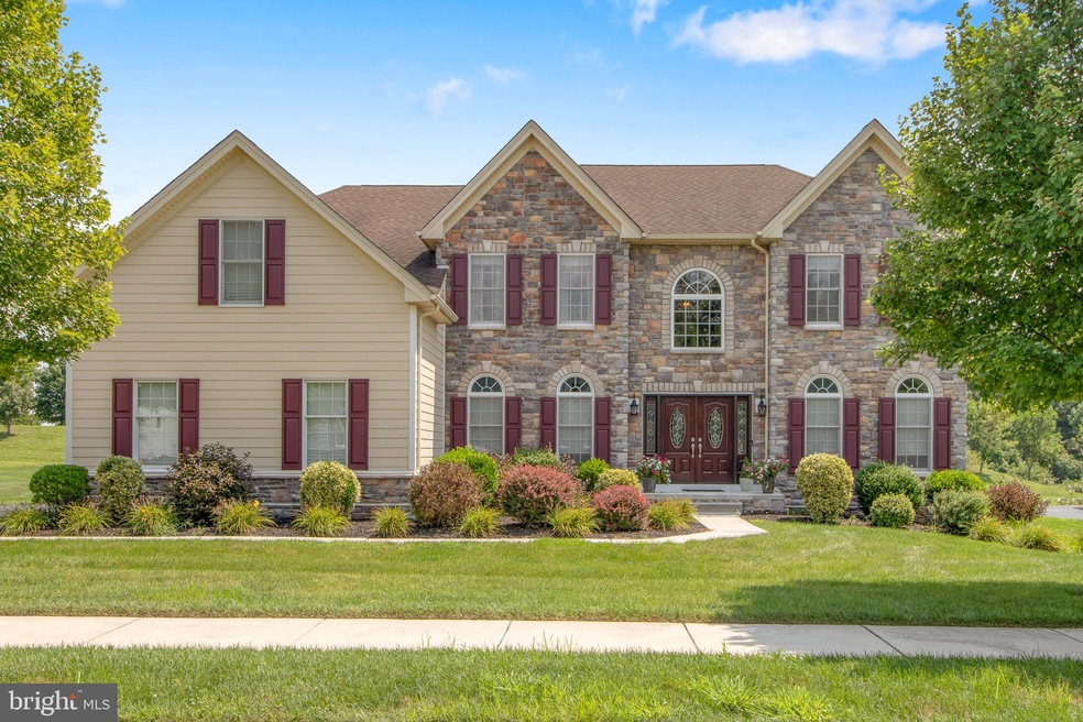 1017 Powell Ct, Bear, DE 19701 - photo 1