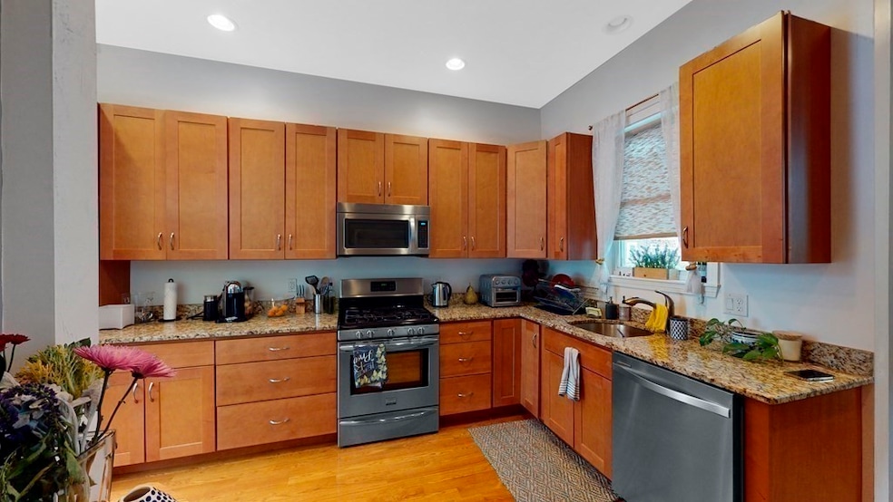 14 Holbrook St unit 1, Jamaica Plain, MA 02130 - photo 1