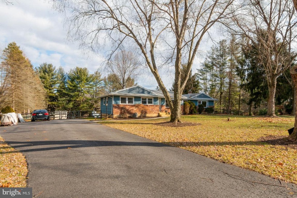 15011 Lavale Rd, Monkton, MD 21111 - photo 1