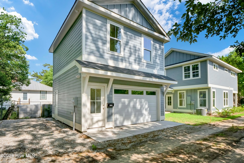 313 Queen St unit A, Wilmington, NC 28401 - photo 1