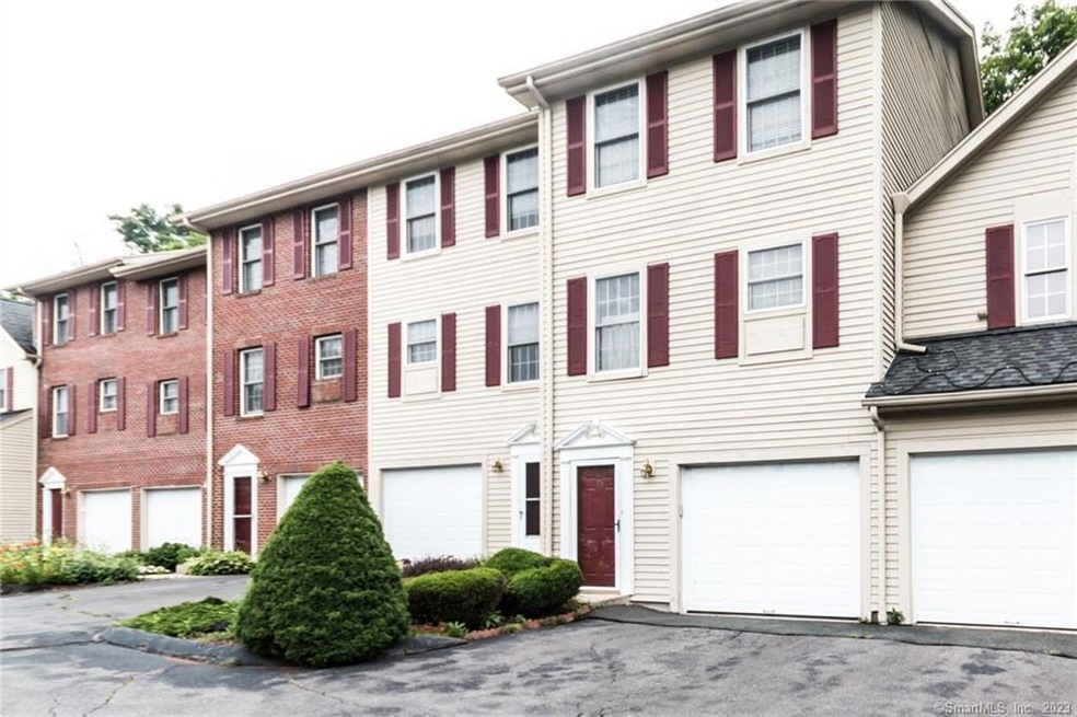 75 Crown Ridge, Newington, CT 06111 - photo 1