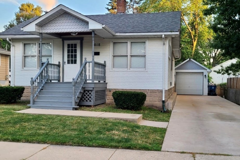 1018 Charles St, Aurora, IL 60506 - photo 1