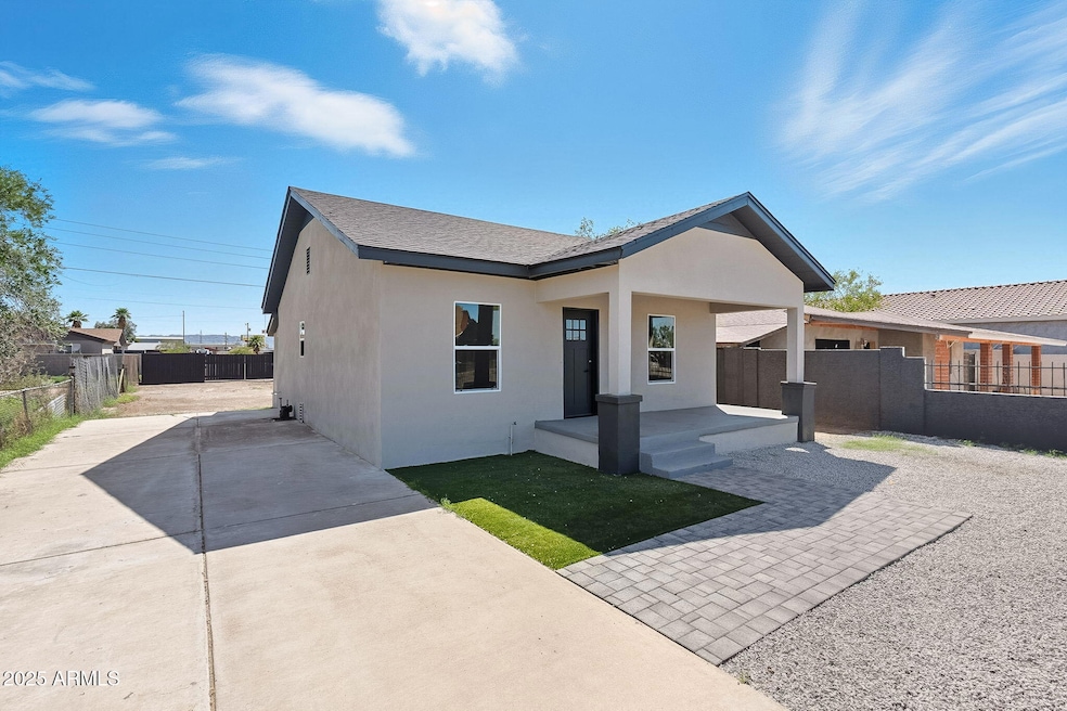 2215 W Washington St, Phoenix, AZ 85009 - photo 1