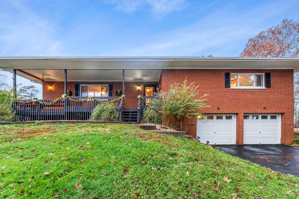 Sold $360,000 • Co-Listing Agent