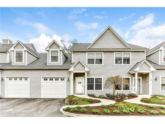 375 Allyn St unit 6, Mystic, CT 06355 - photo 1