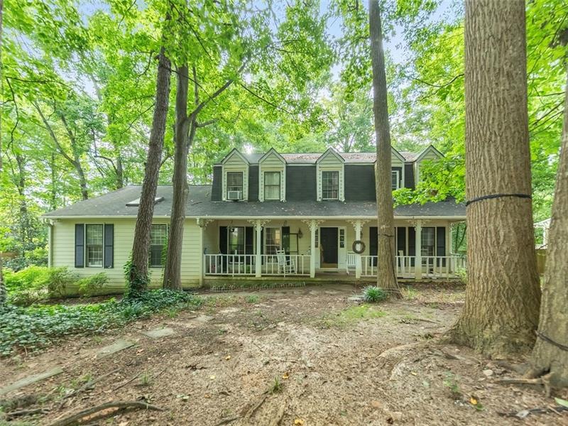 Welcome to this fixer upper in East Cobb!