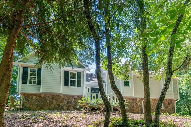 2260 Mills Wood Run, Canton, GA 30114 - photo 1