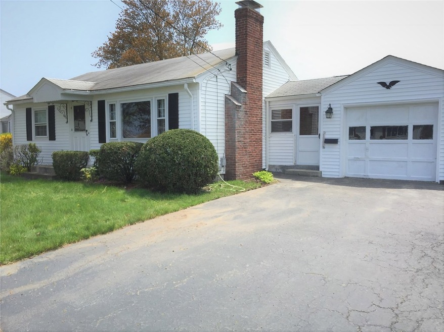 20 Commodore Ave, Warwick, RI 02888 - photo 1