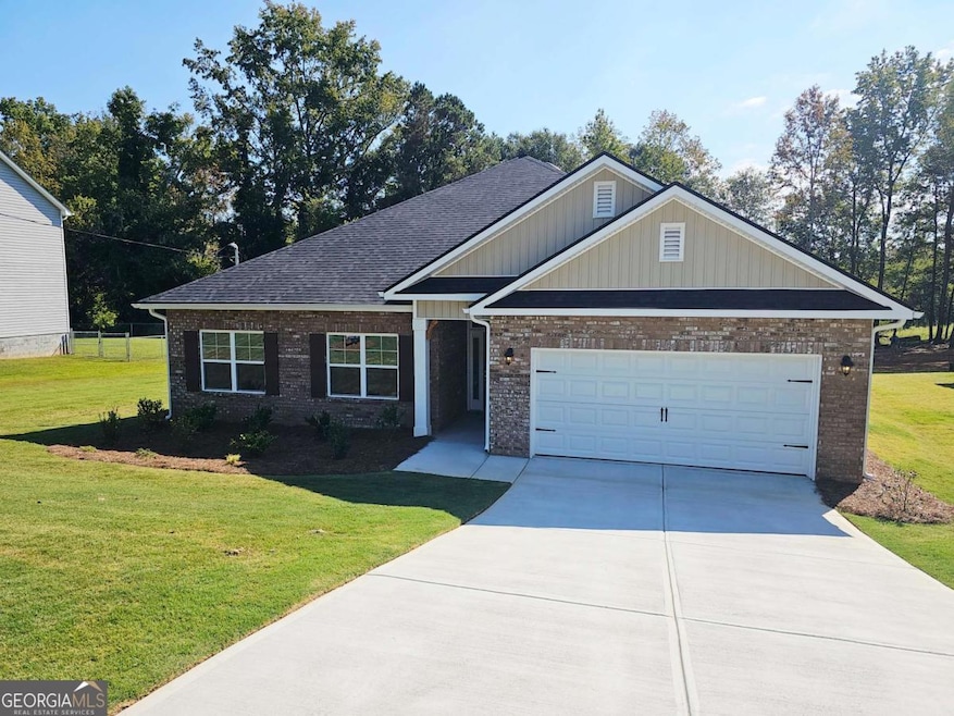 112 Scarlett Place Dr, Bowdon, GA 30108 - photo 1