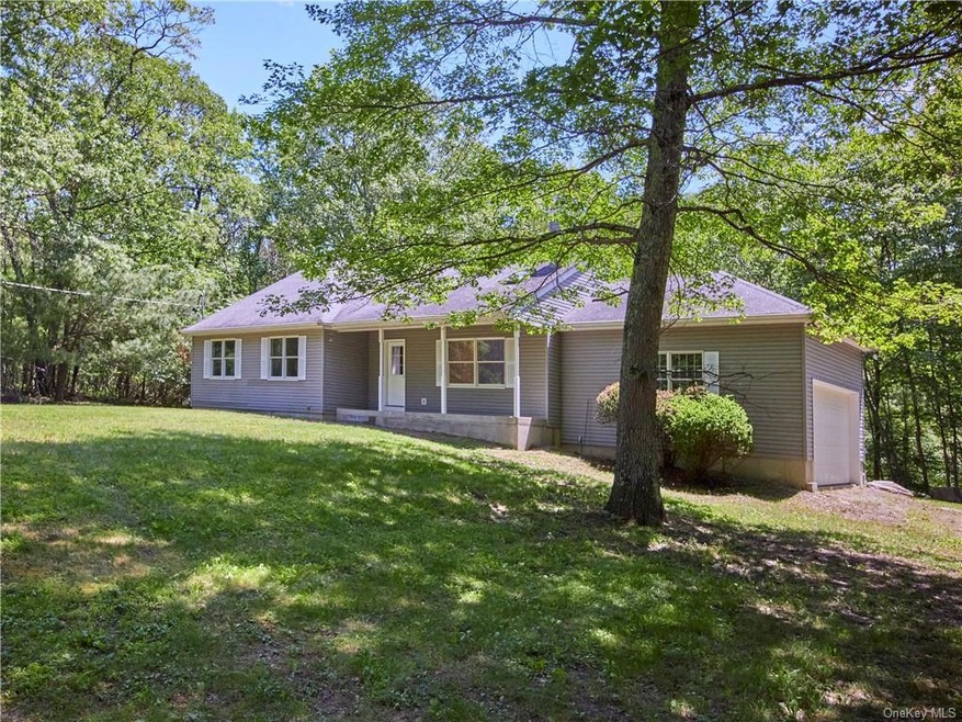 495 E Mountain Rd N, Cold Spring, NY 10516 - photo 1