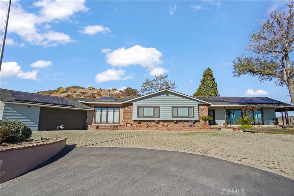 40005 92nd St W, Leona Valley, CA 93551 - photo 1