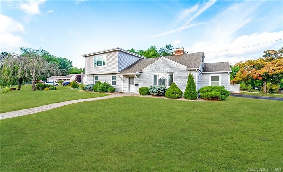 5 Colby Cir, Newington, CT 06111 - photo 1