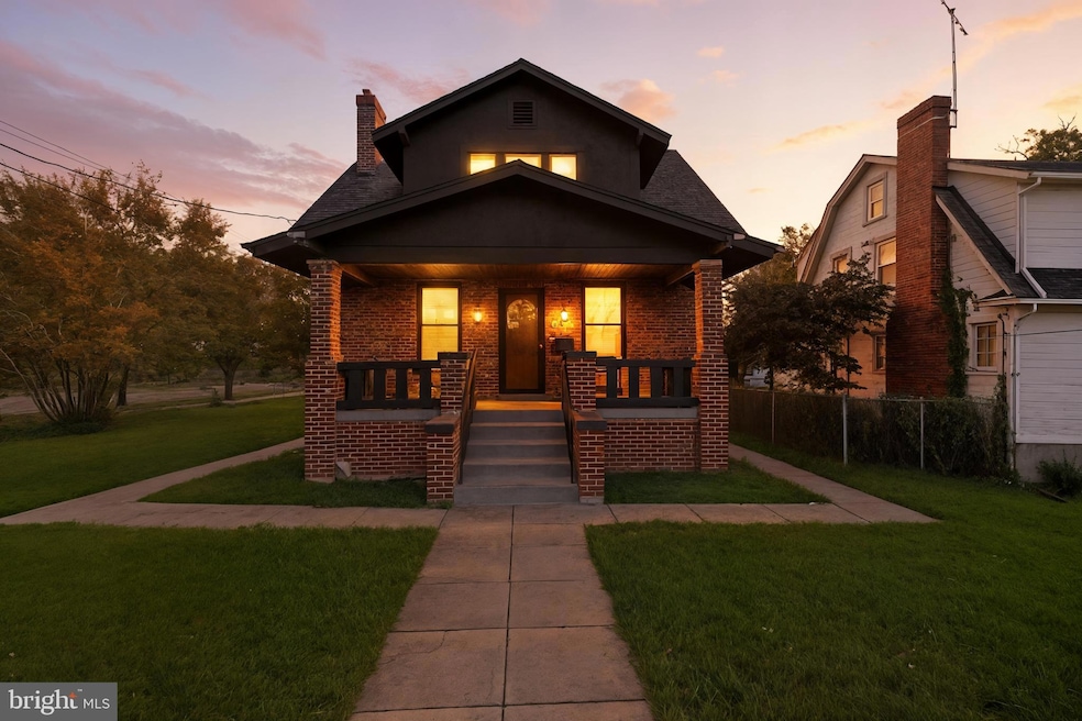 For Sale $490,000 • Co-Listing Agent