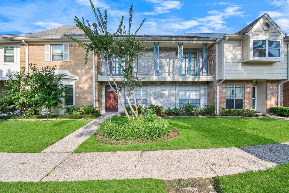 1617 W Sam Houston Pkwy S, Houston, TX 77042 - photo 1