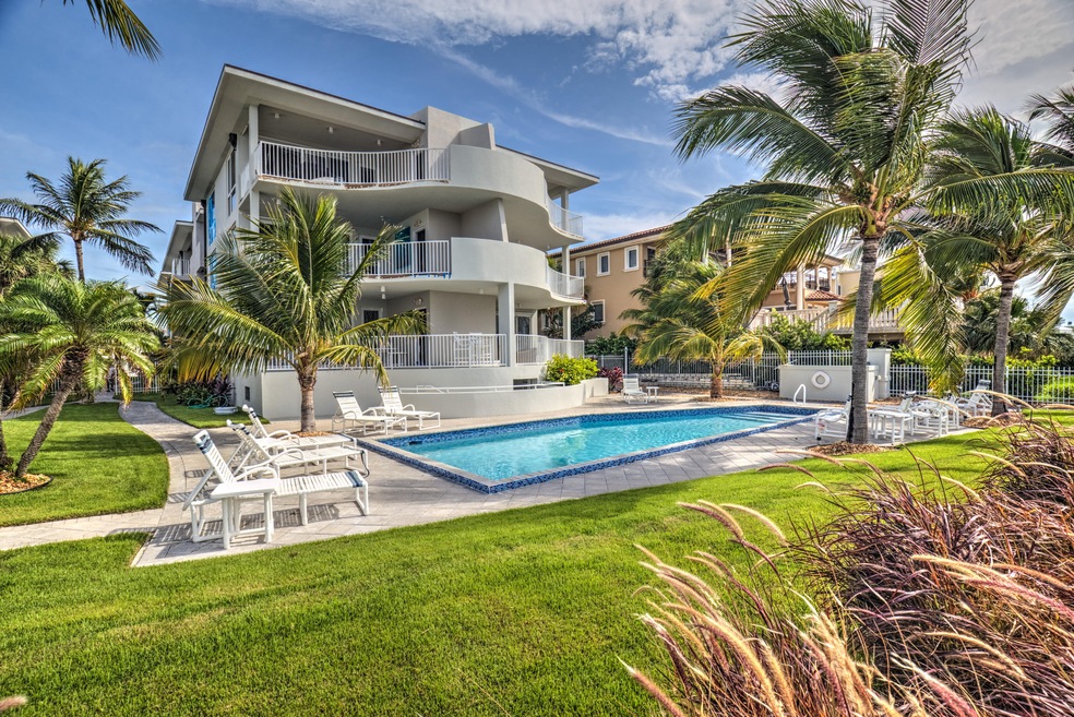 921 W Ocean Dr 3A-65