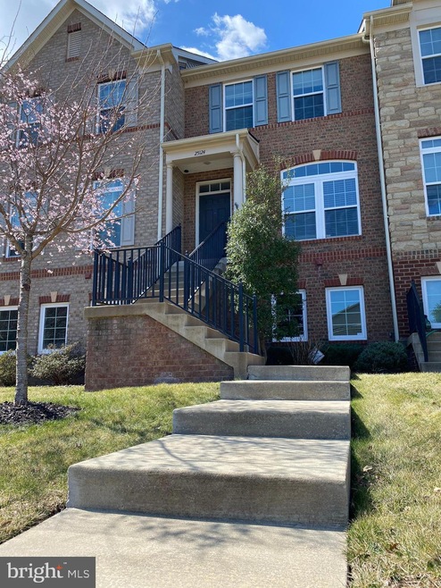 25124 Elwen Terrace, Chantilly, VA 20152 - photo 1