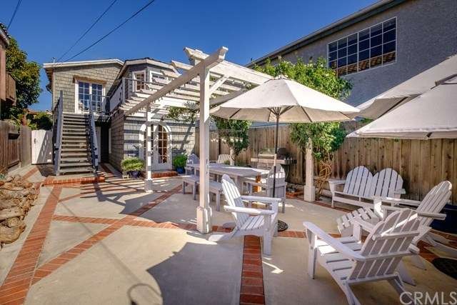 View of exterior & entertaining/outdoor space. 