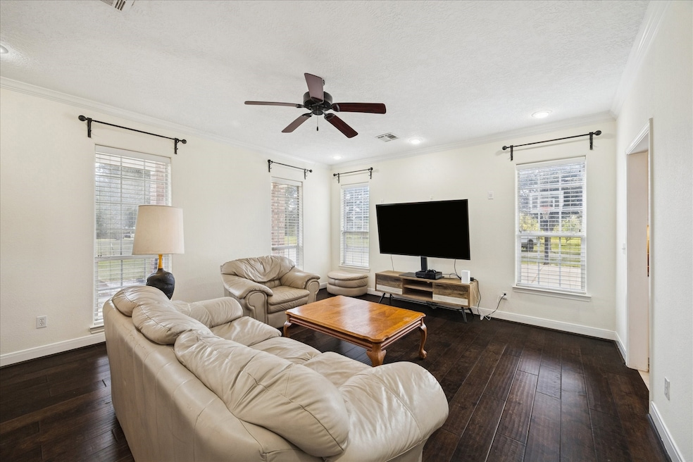 5130 County Road 392, Alvin, TX 77511 - photo 1