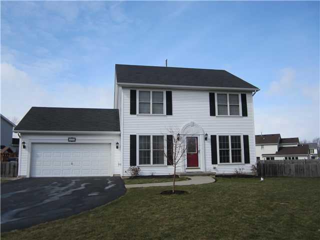 Exterior Front Vinyl sided  Marrano Heritage 4  tw