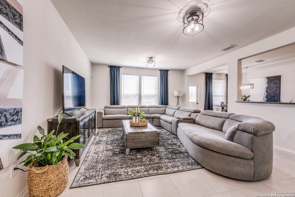 12010 Canyon Rock Ln, San Antonio, TX 78254 - photo 1