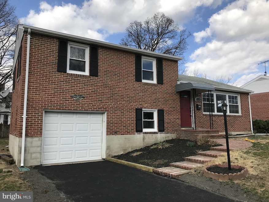 626 Wallerson Rd, Catonsville, MD 21228 - photo 1