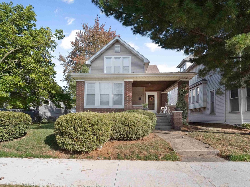 354 W 7th St, Auburn, IN 46706 - photo 1