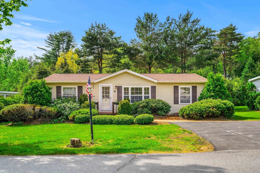 28 Great Brook Dr, Belmont, NH 03220 - photo 1