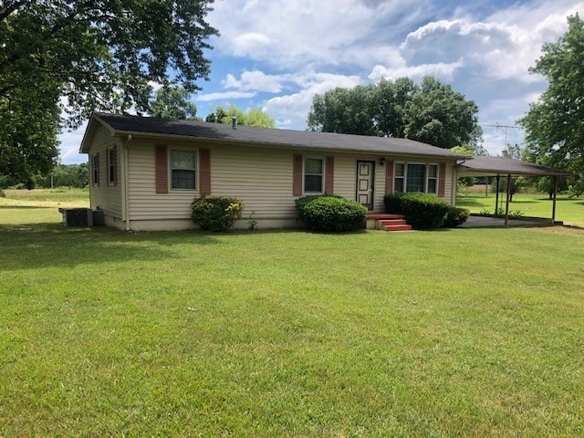 1993 S Cannon Blvd, Shelbyville, TN 37160 - photo 1