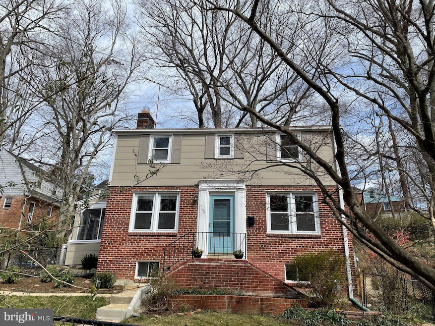 7109 13th Ave, Takoma Park, MD 20912 - photo 1