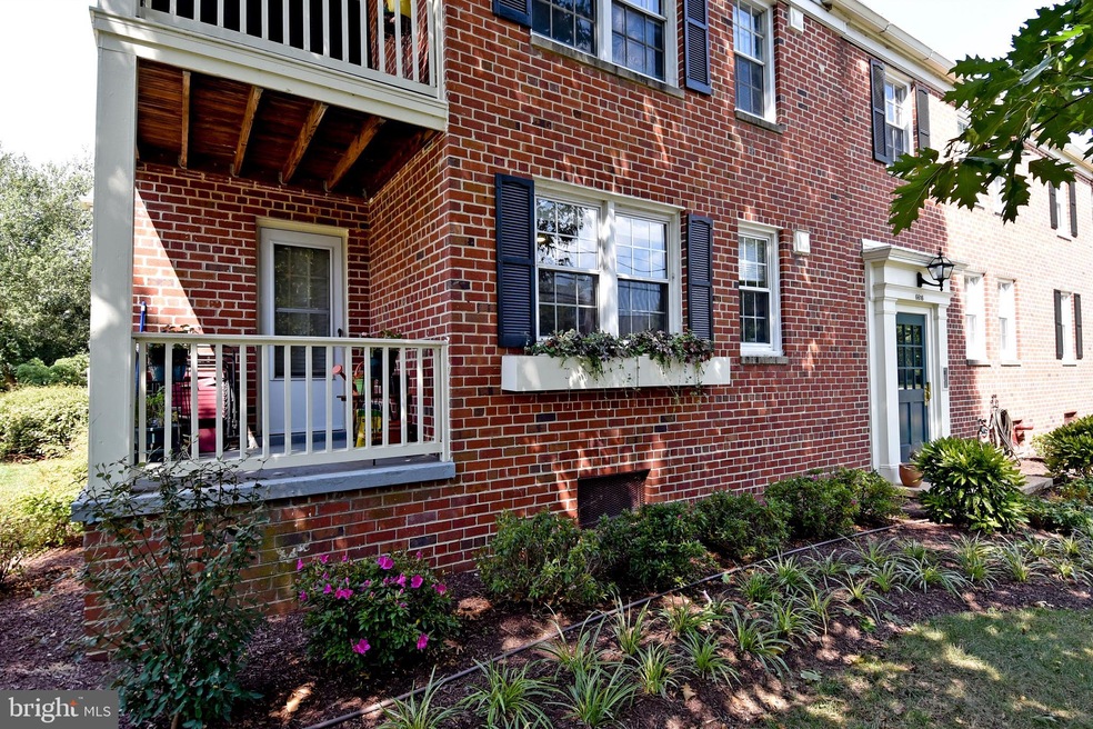 6616 Potomac Ave unit A1, Alexandria, VA 22307 - photo 1