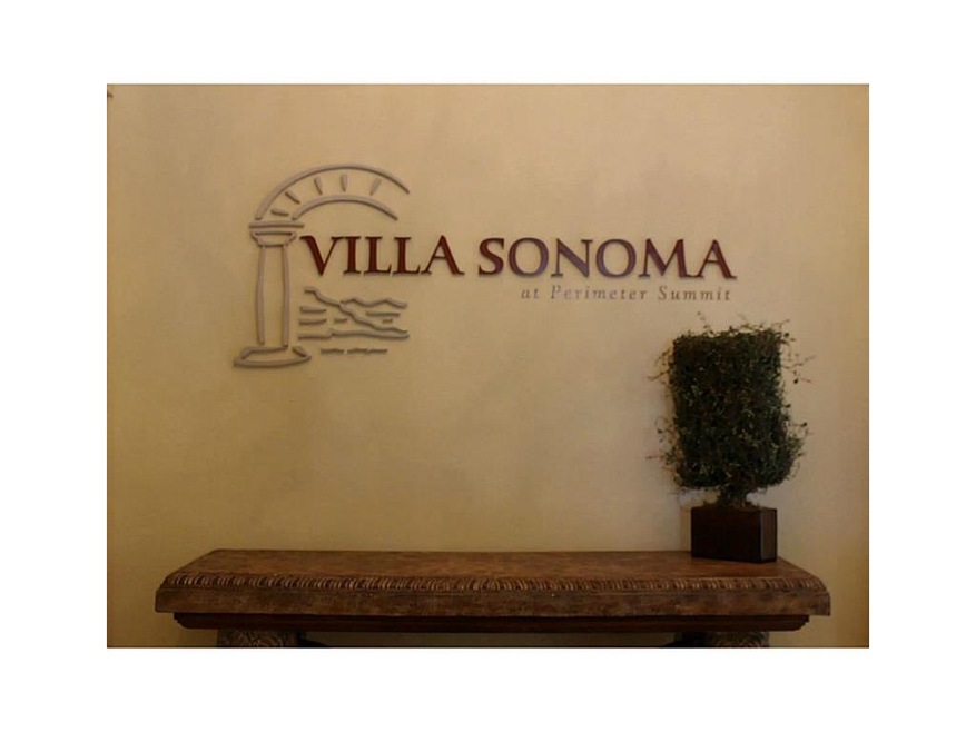 Lobby/Reception. Welcome home to Villa Sonoma! Loc