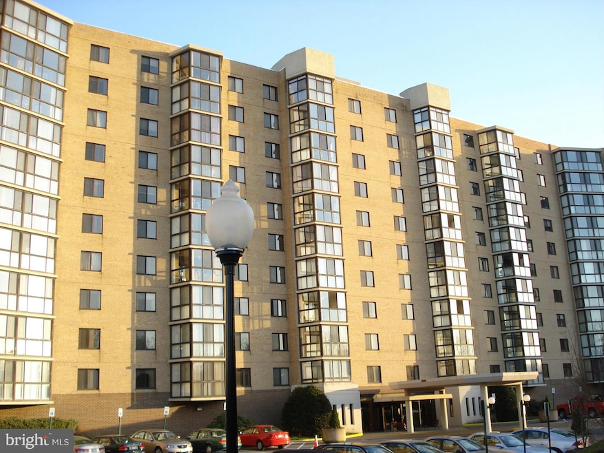 The Fairways unit 6-414, Silver Spring, MD 20906 - photo 1